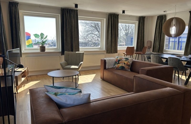 Haantjes vakantiepark appartement zeezicht woonkamer 7