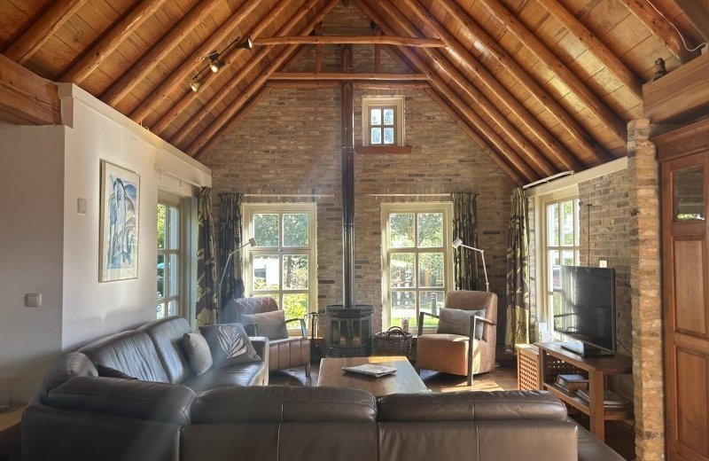 Haantjes vakantiepark boerderijen borndune woonkamer