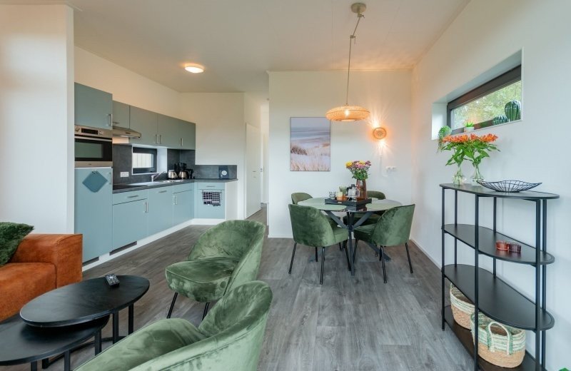 Haantjes Vakantiepark Duinlodge woonkamer keuken eetkamer