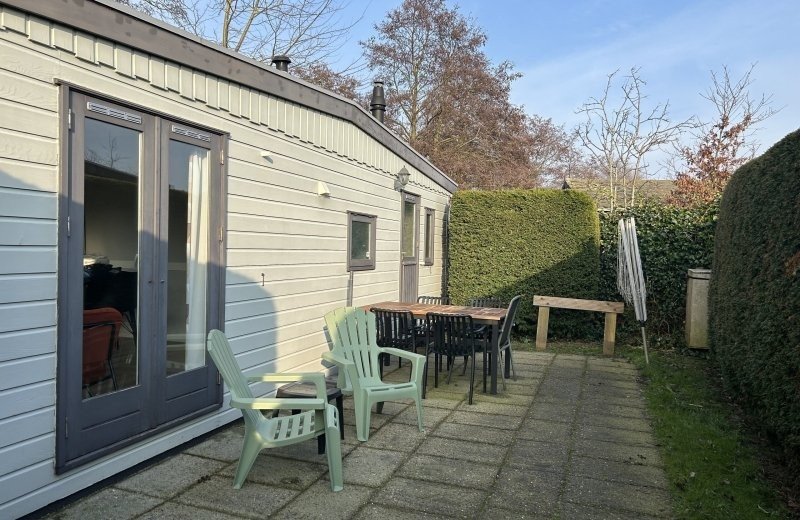 Haantjes vakantiepark terschelling budget bungalow paal 1 terras 