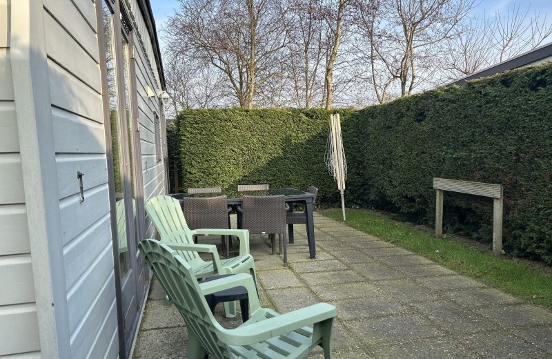 Haantjes vakantiepark terschelling budget bungalow paal 3 buiten