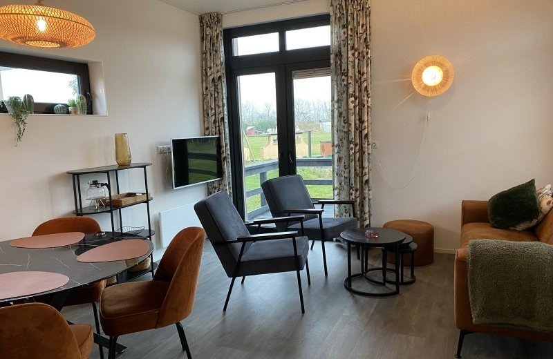 Haantjes vakantiepark Terschelling duinlodge Witteduin Parapluduin woonkamer 2