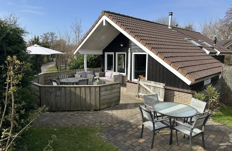 Haantjes vakantiepark terschelling schylger plakken van hunenplak terras1