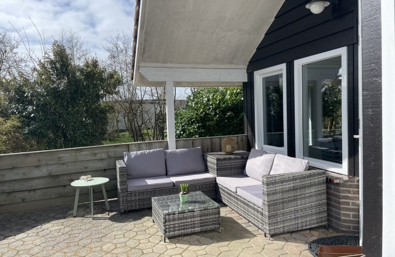 Haantjes vakantiepark terschelling schylger plakken van hunenplak terras2