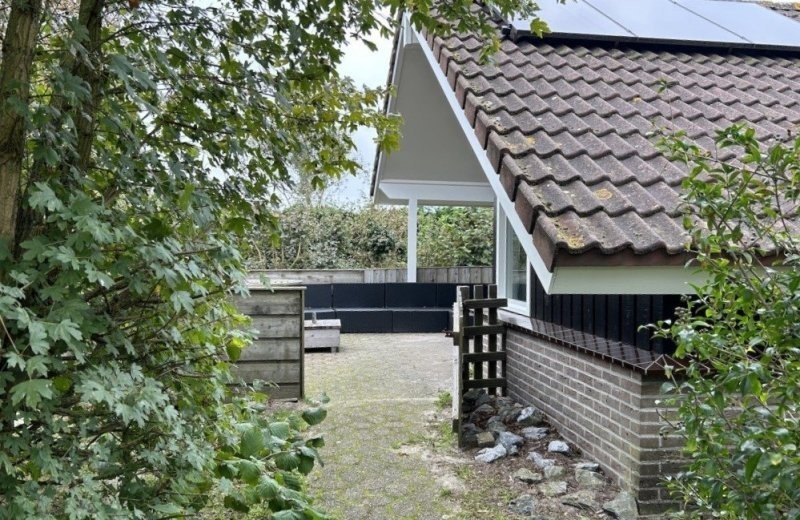 Haantjes Vakantiepark Terschelling Schylger plakken 6-8 personen Mierenplak buiten