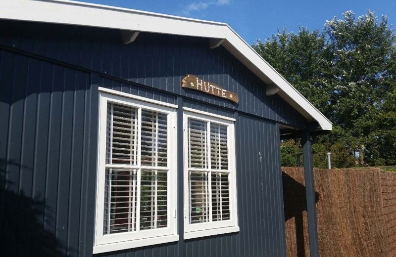 Haantjes Vakantiepark Terschelling Wadstsromen basic 4 personen Hutte buiten