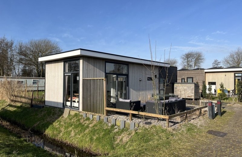 Haantjes vakantiepark terschelling wadstromen basic 5 6 personen slenk terras